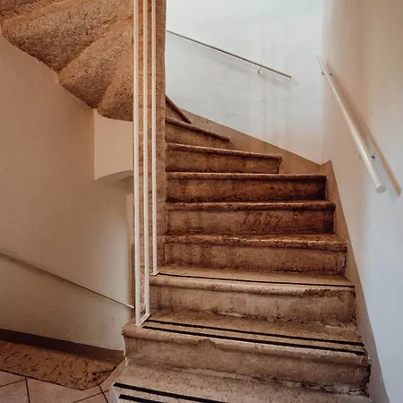 Corte Isabel Costermano