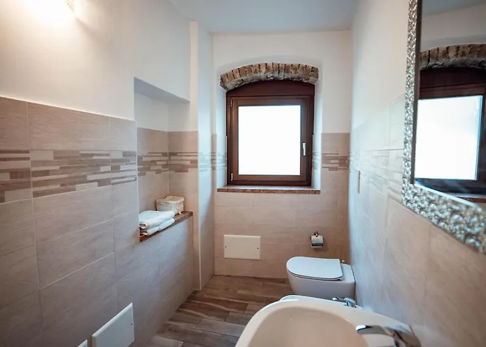 Corte Isabel * Costermano