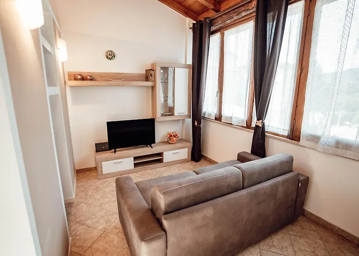 Corte Isabel Apartmán Costermano