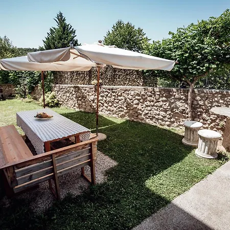 Corte Isabel Апартаменты Костермано