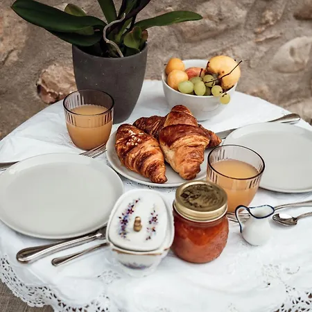 Апартаменты Corte Isabel *